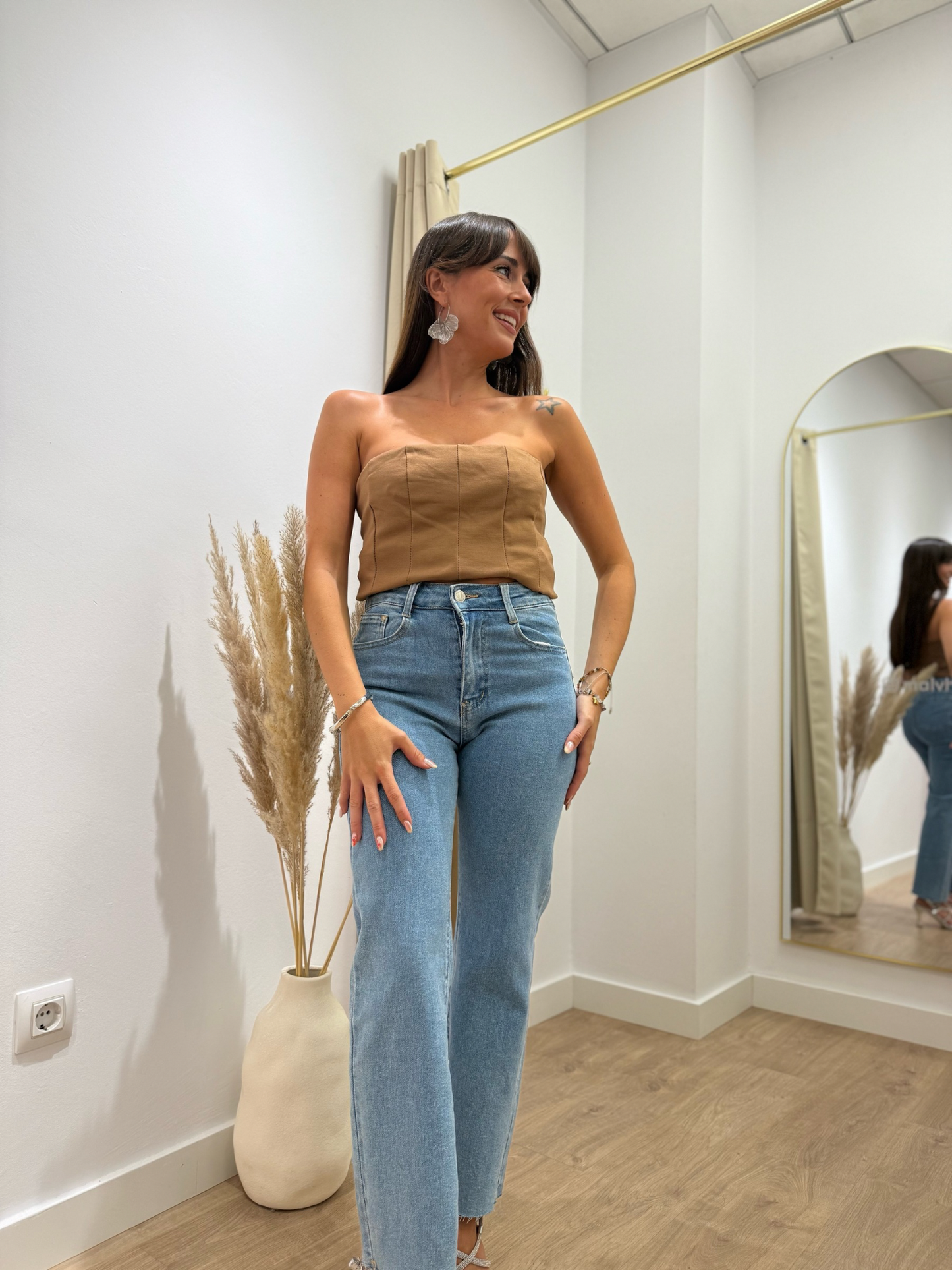 Vaquero flare crop claro