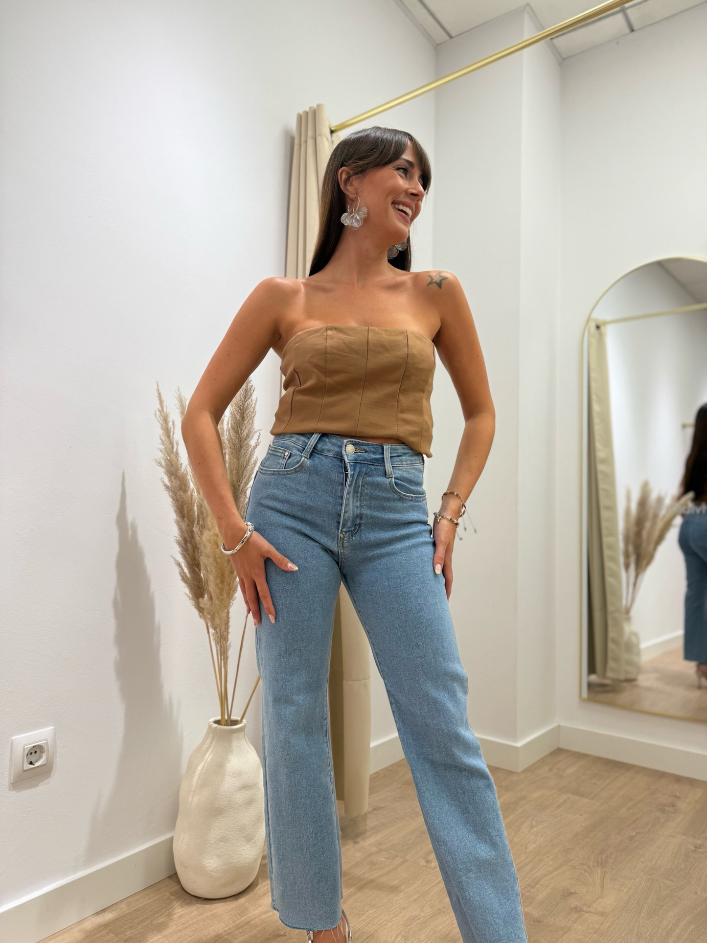 Vaquero flare crop claro