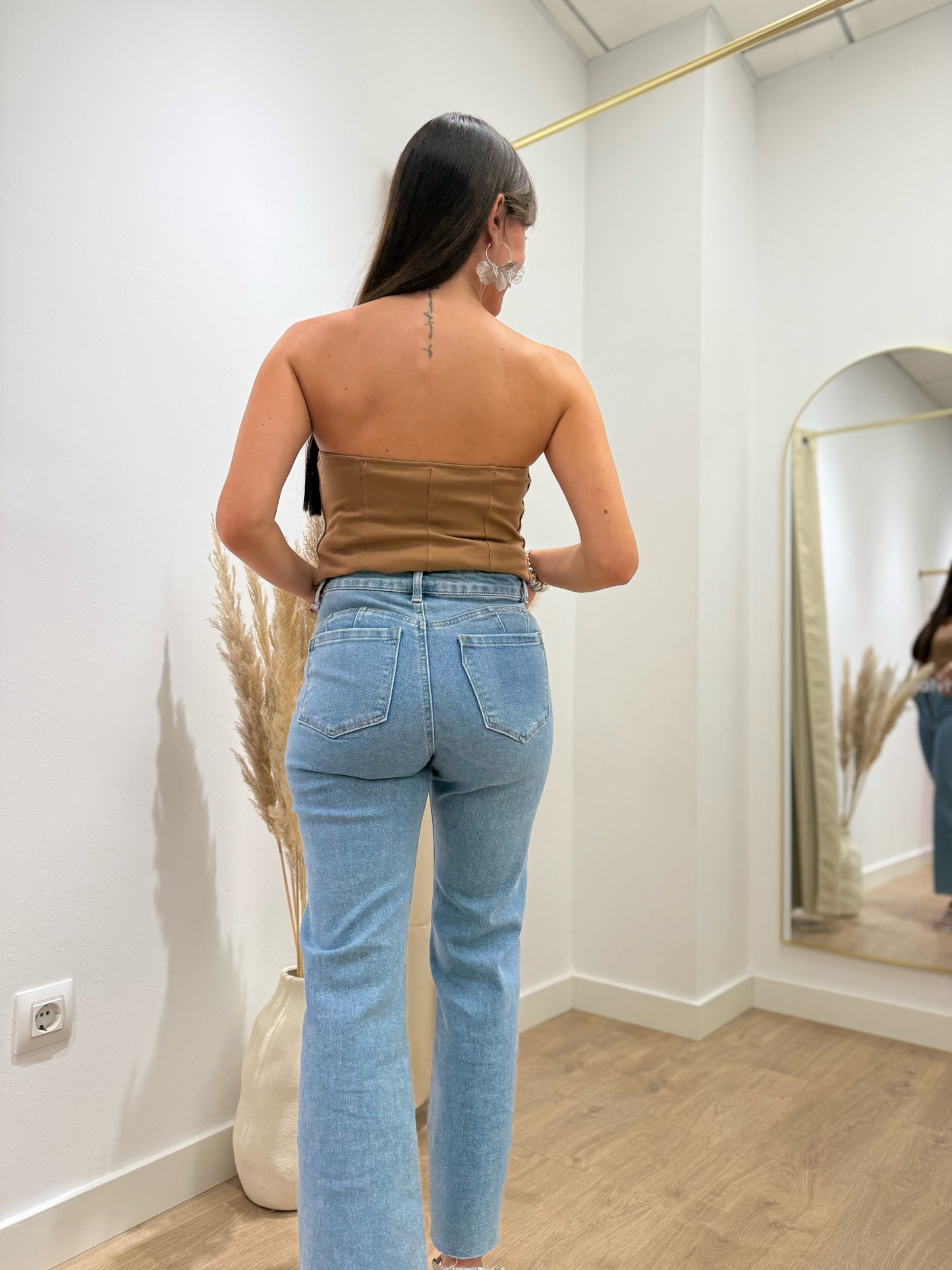 Vaquero flare crop claro