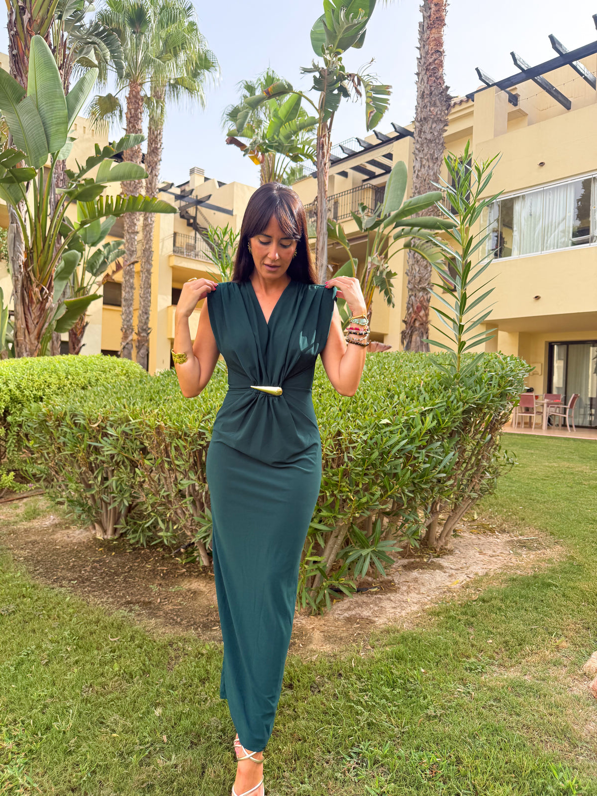 VESTIDO LLANES