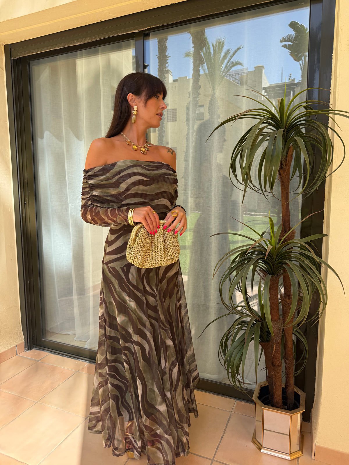 VESTIDO CARTES