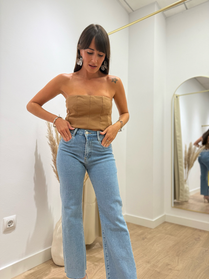 Vaquero flare crop claro